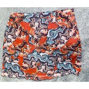 Lightly used skirt runs a bit smaller approx. (L)